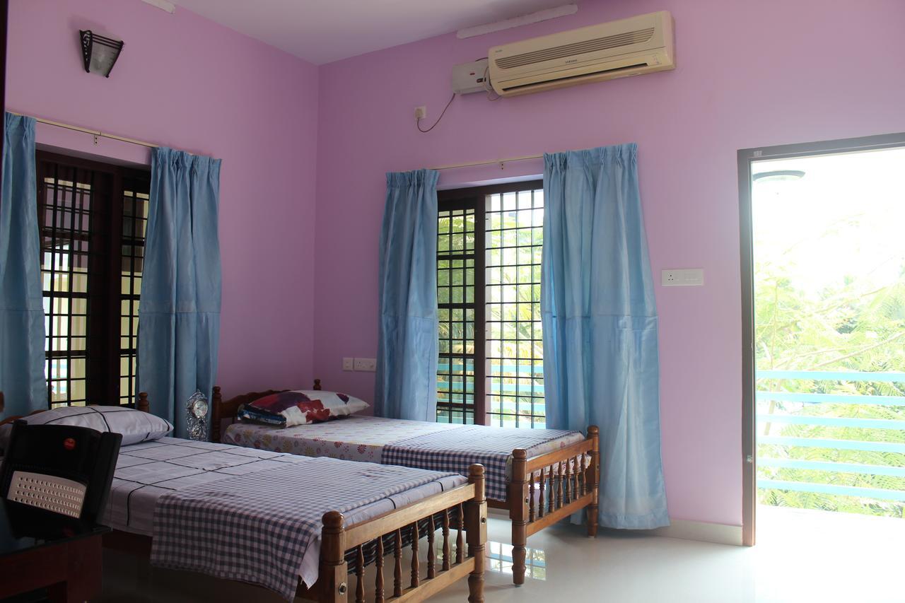 Puthenchirayil Homestay تريفِندرم المظهر الخارجي الصورة