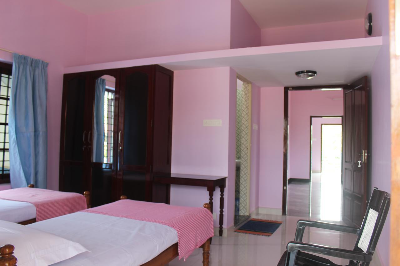 Puthenchirayil Homestay تريفِندرم المظهر الخارجي الصورة